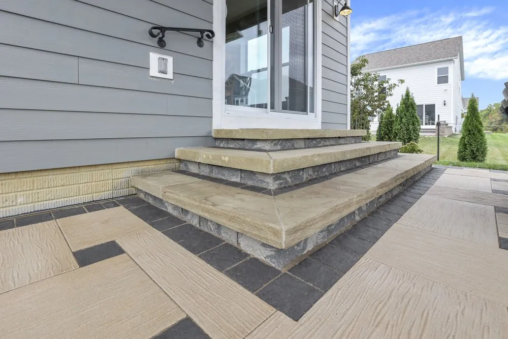 Expert lawn care service in Baltimore, OH - Columbus Hardscapes