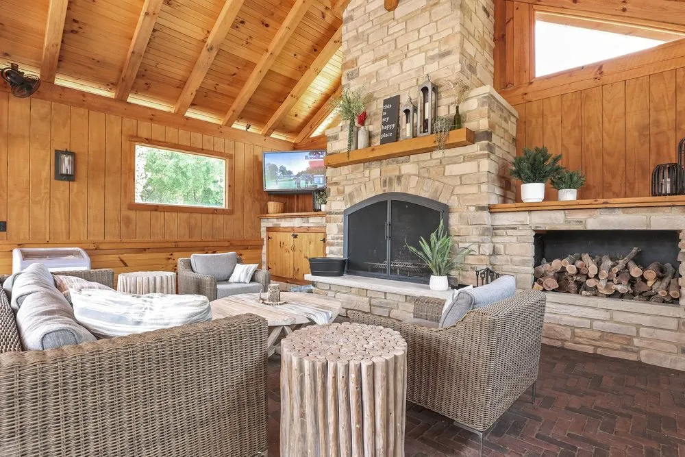 Top-rated residential landscaping near you across Baltimore, OH - Columbus Hardscapes