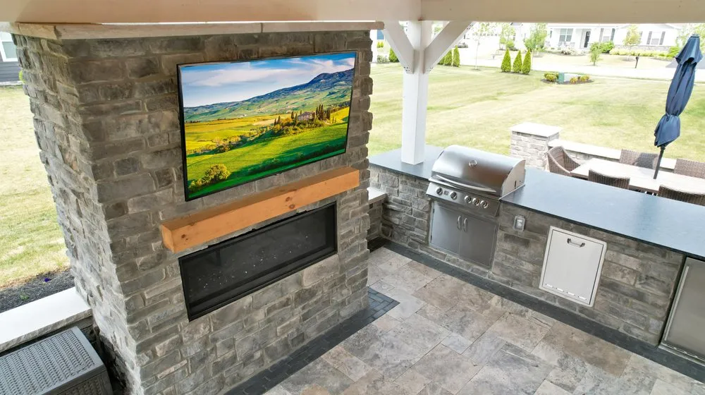 Professional outdoor landscaping in Baltimore, OH by Columbus Hardscapes LLC