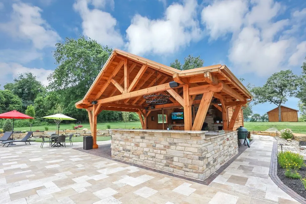 Local yard cleanup service experts serving Baltimore, OH - Columbus Hardscapes LLC