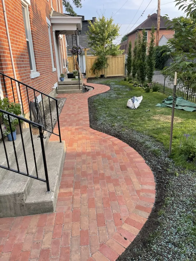 Affordable outdoor landscaping in Columbus, OH by Columbus Landworks
