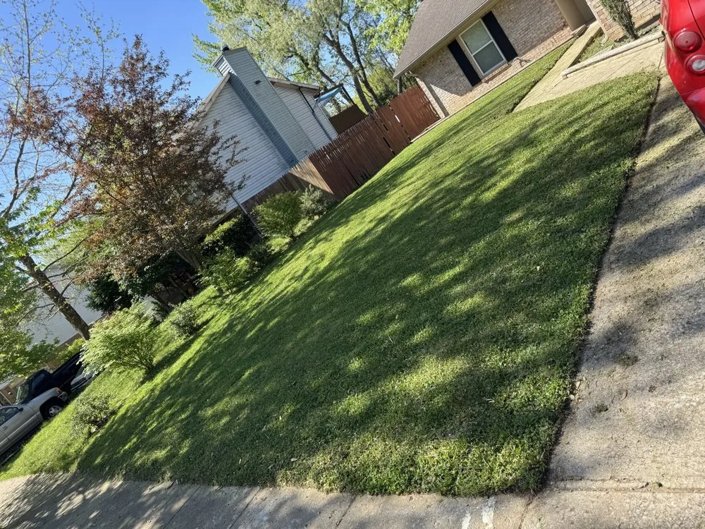 Affordable landscape design for homes across Louisville, KY - Colvins Lawn Care And More