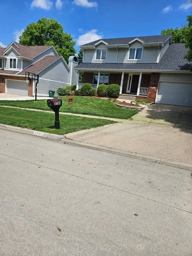 Local garden landscaping for beautiful yards across Des Moines, IA - Colyn Lawn Care Services