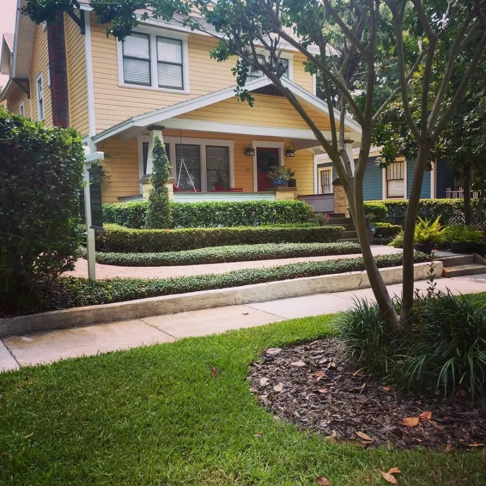 Custom residential landscaping in Geneva, FL by Combat Rat Lawn Service