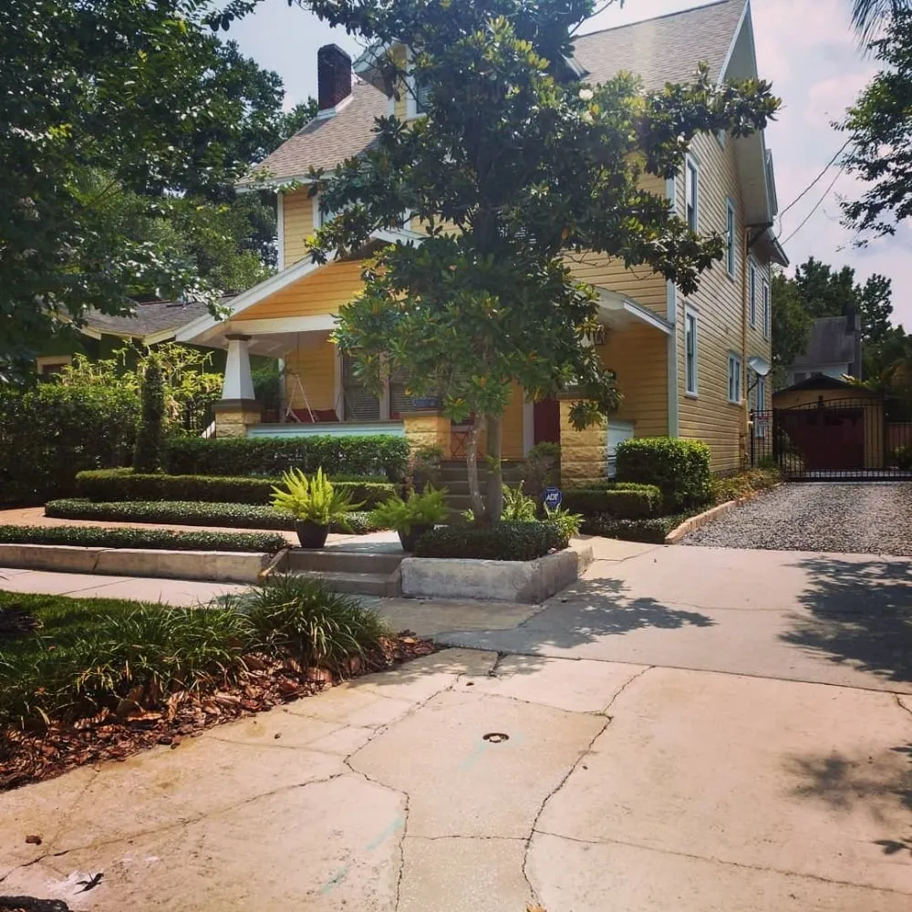 Trusted landscape design experts serving Geneva, FL - Combat Rat Lawn Service