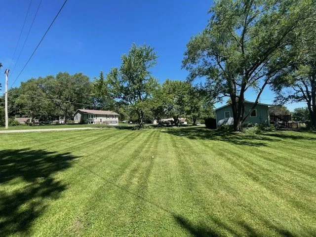 Affordable outdoor landscaping for beautiful yards across Carbondale, KS - Combes Lawn and Landscape