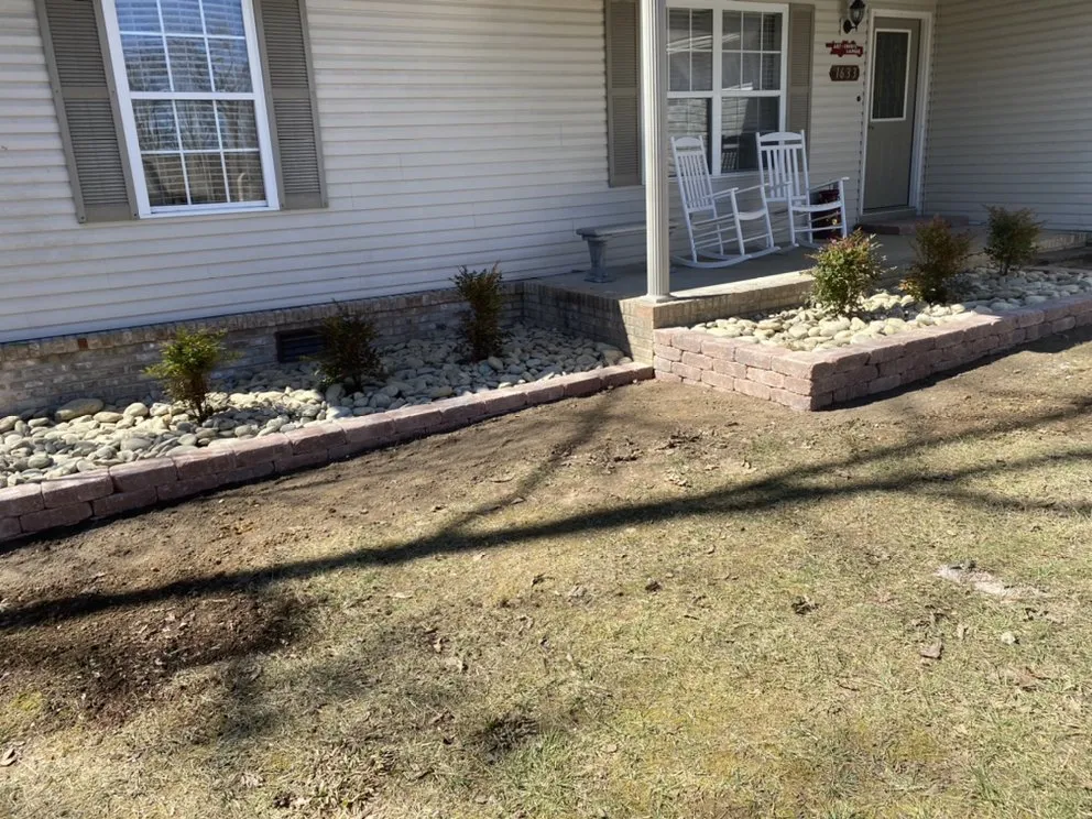 Expert yard maintenance in Crossville, TN - ComEase Landscaping