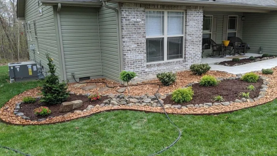 Expert lawn care service in Crossville, TN - ComEase Landscaping