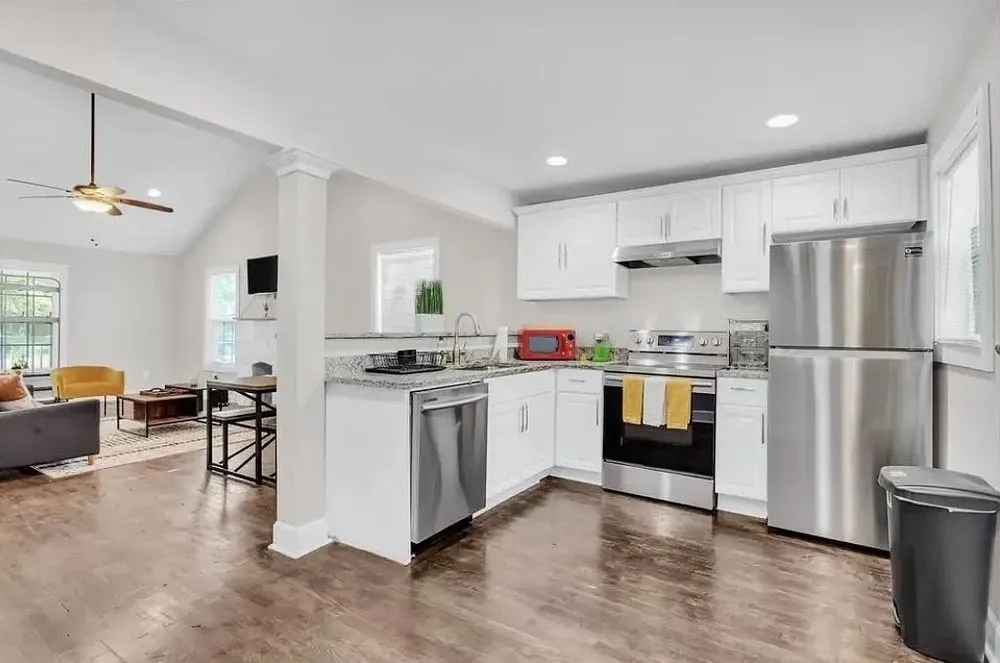 Professional residential landscaping for year-round maintenance across Atlanta, GA - COMEROLOGY