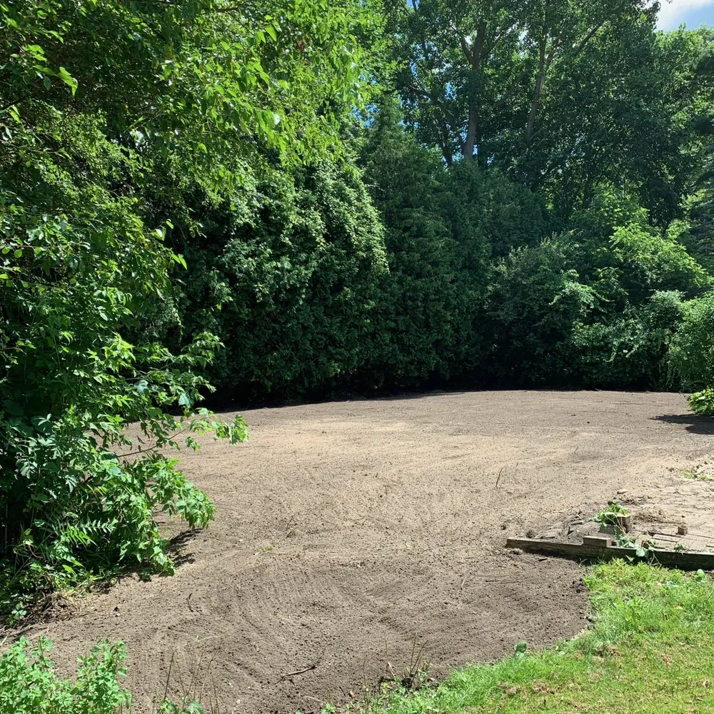 Reliable garden landscaping in Commerce Township, MI by Comet Services