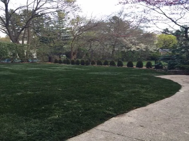 Affordable garden landscaping in Commerce Township, MI by Comet Services