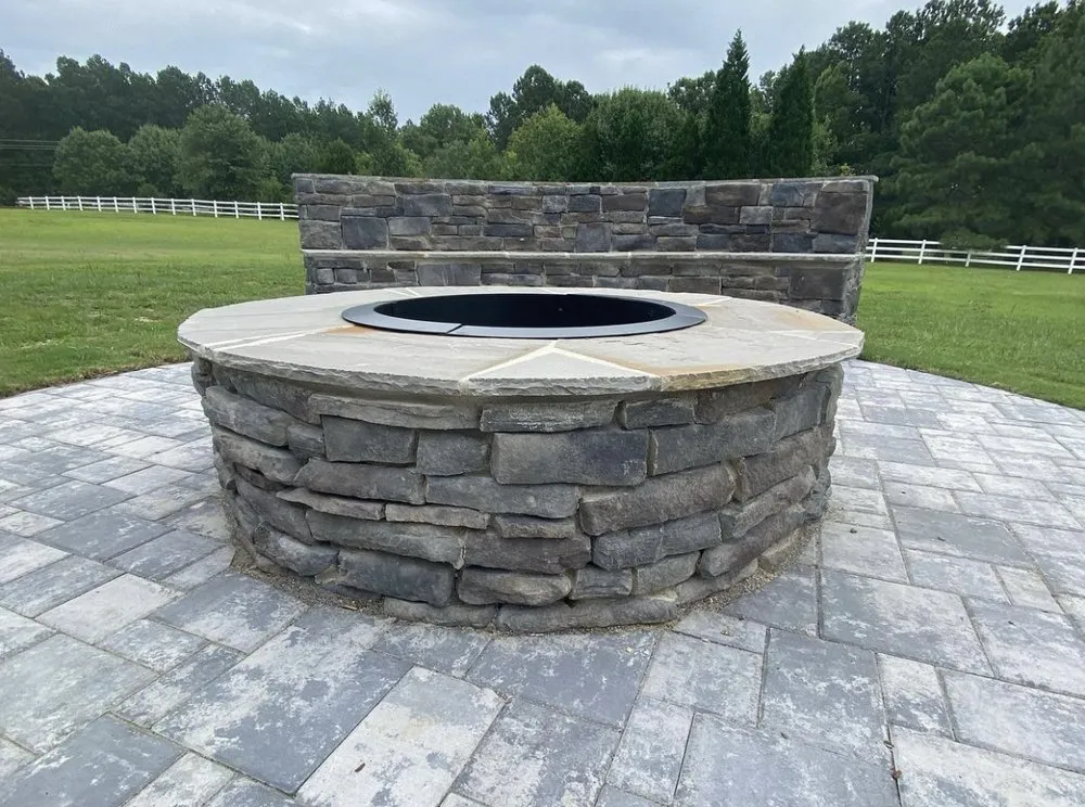 Local garden landscaping experts serving Smithfield, NC - Comeyer Designed Outdoor Living