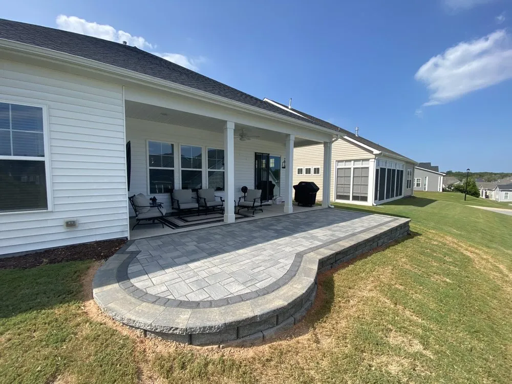 Affordable garden landscaping in Smithfield, NC by Comeyer Designed Outdoor Living