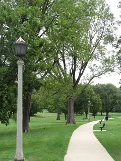 Trusted lawn care service experts serving Wichita, KS - Commercial Lawn Management