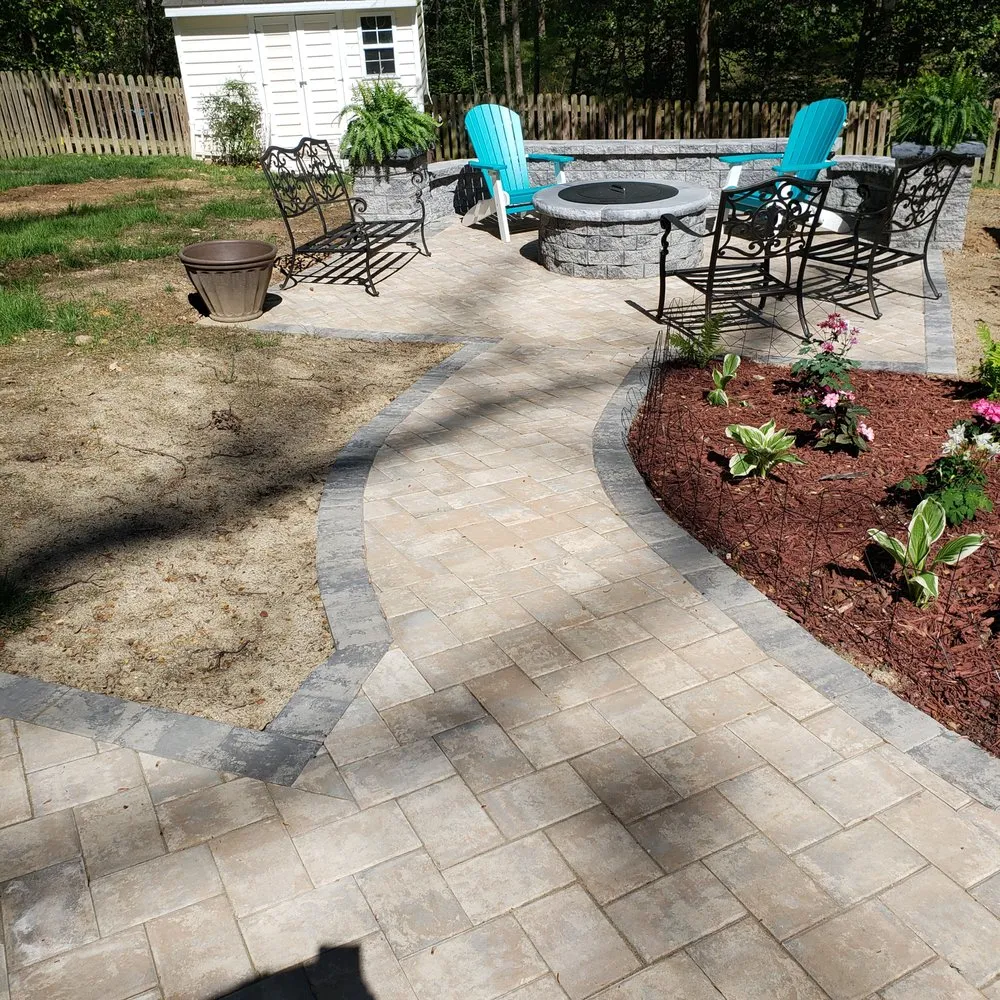 Reliable garden landscaping in Powhatan, VA - Commonwealth Hardscapes of Richmond