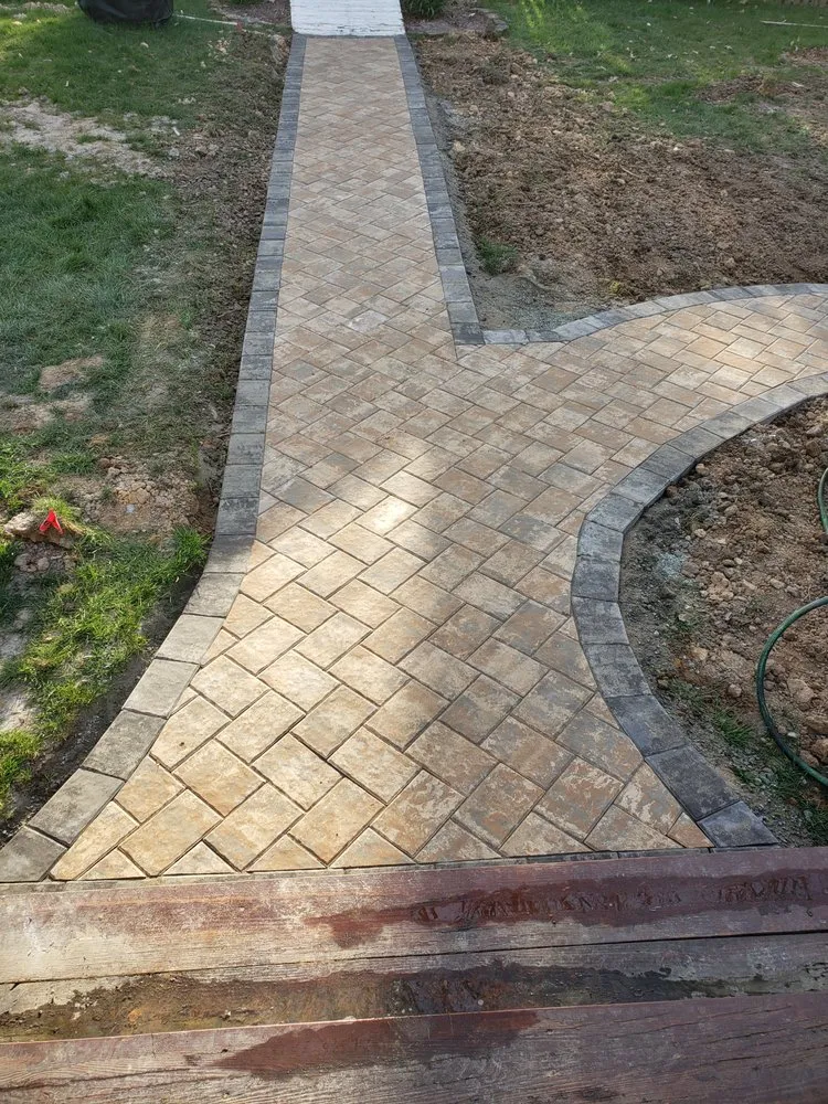 Top-rated outdoor landscaping in Powhatan, VA - Commonwealth Hardscapes of Richmond