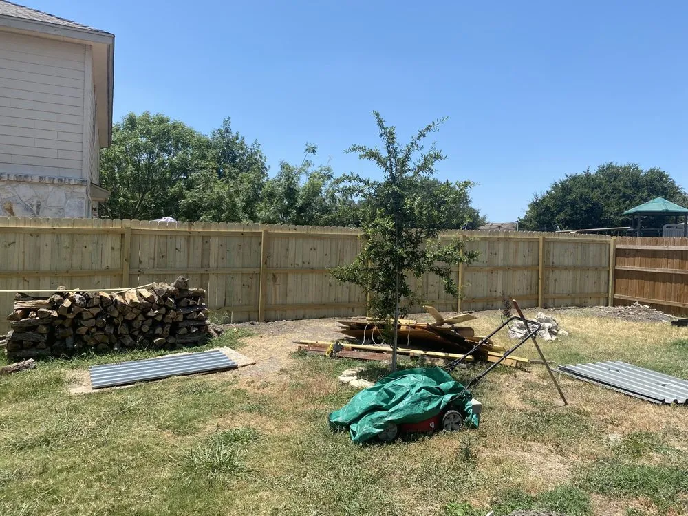 Affordable yard maintenance in New Braunfels, TX by Community Fence