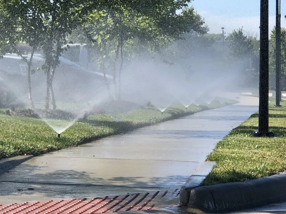 Local yard maintenance in Sterling, VA by Community Landscape Services