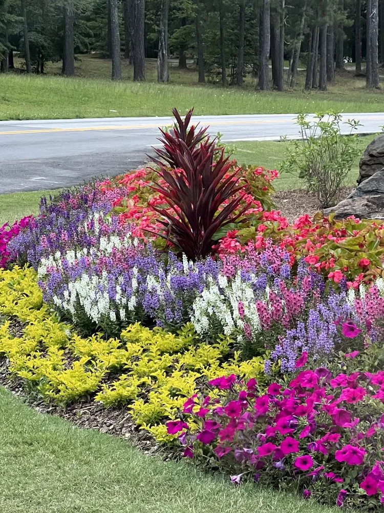 Affordable outdoor landscaping in Winston, GA by Community Landscaping