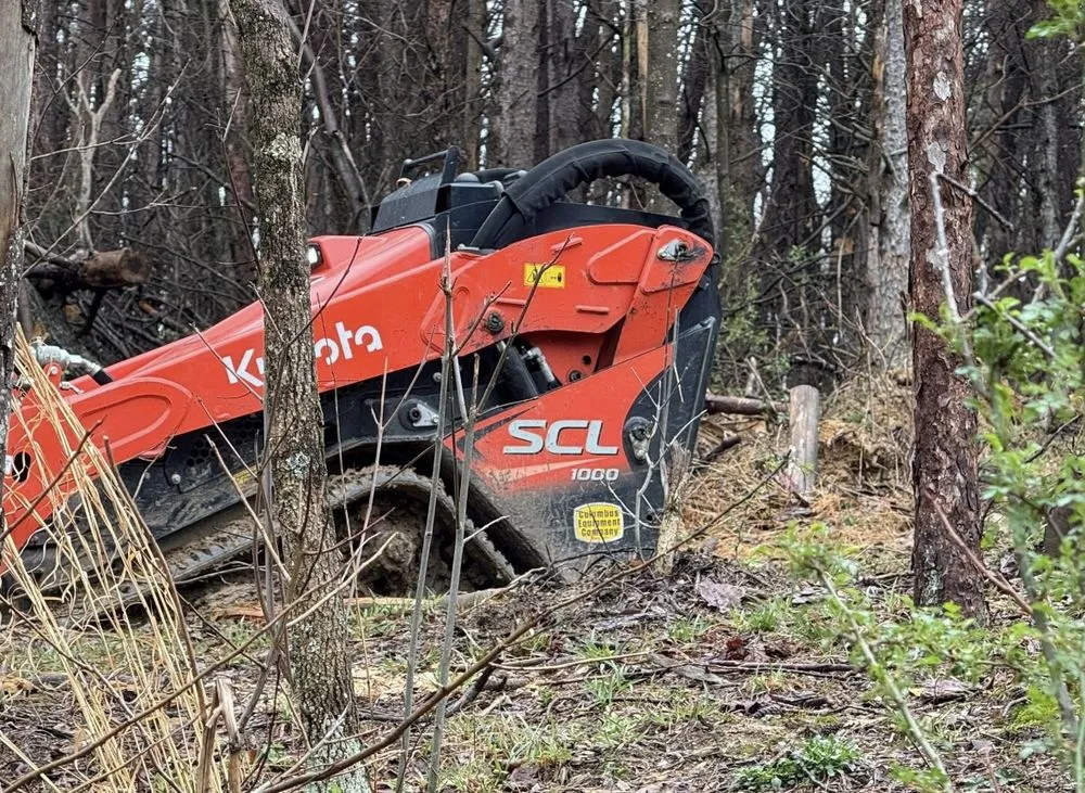 Custom garden landscaping with custom design in Circleville, OH by Community Lawn and Landscape