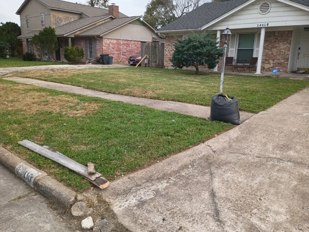 Custom yard maintenance in Houston, TX by Community Shapers Landscaping & Services