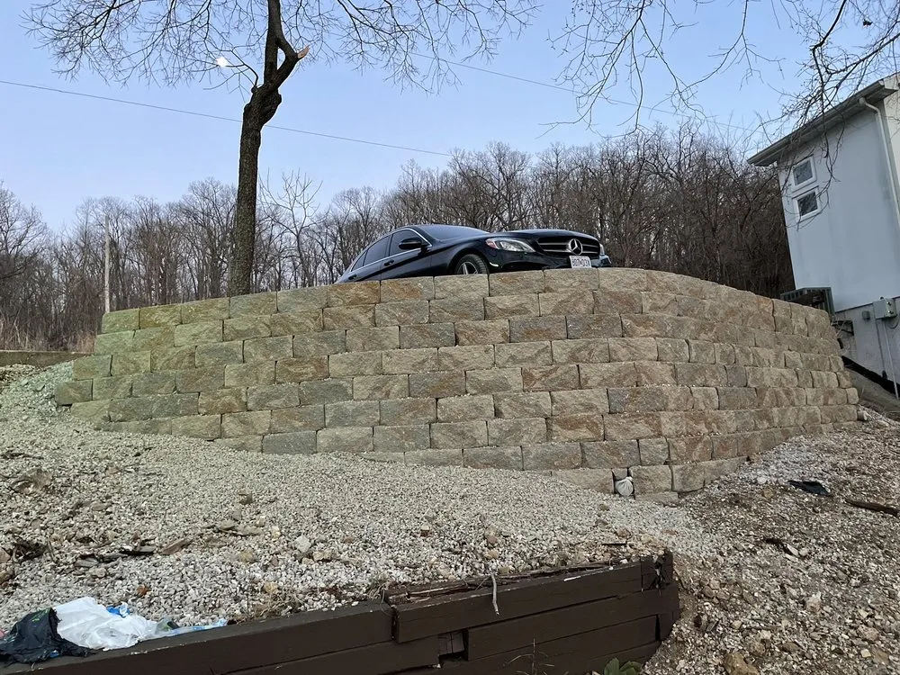 Local yard cleanup service for homes in Columbia, MO by COMO Construction and Landscaping