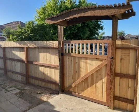 Reliable yard maintenance with custom design in Clovis, CA by Complete Construction