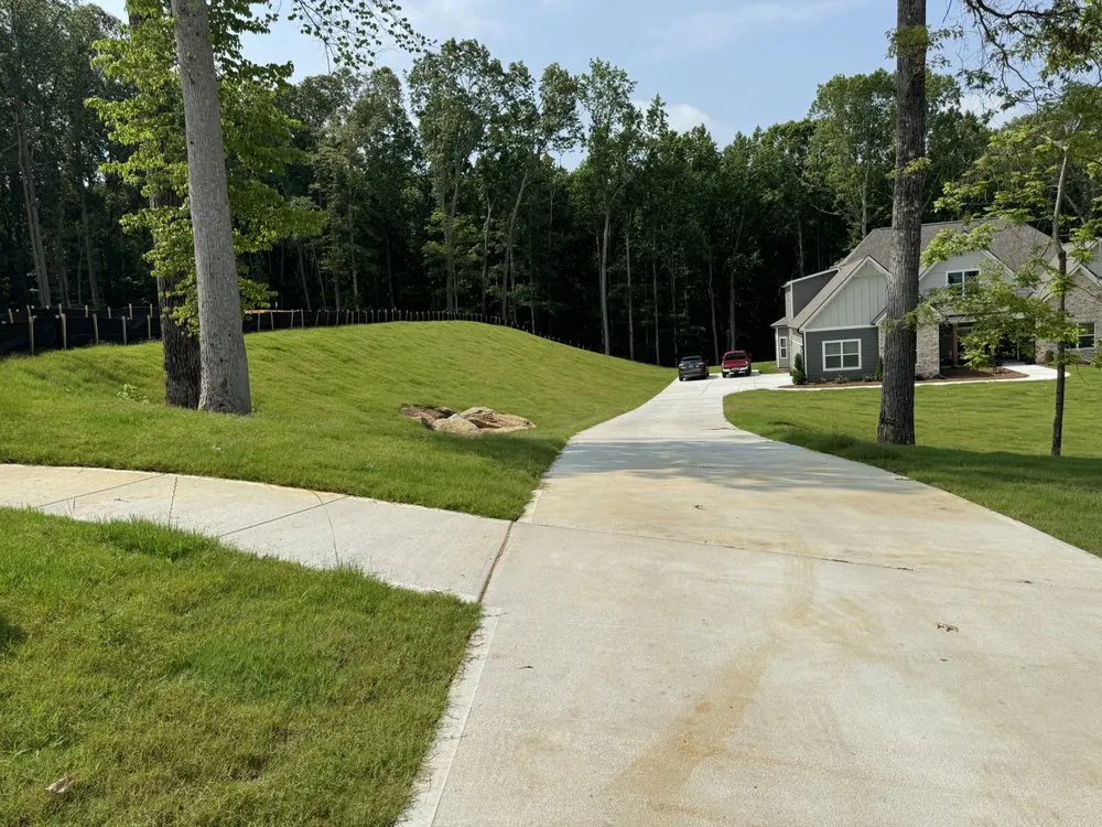 Local garden landscaping in Newnan, GA by Complete Curb Appeal