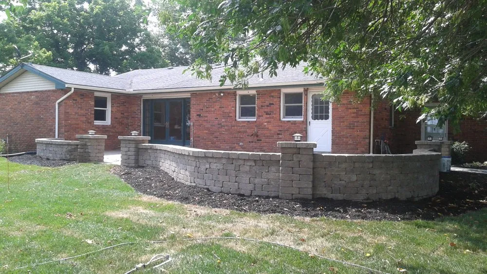 Top-rated yard maintenance in Kansas City, MO - Complete Hardscapes