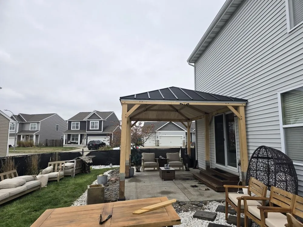 Affordable outdoor landscaping in Des Moines, IA - Complete Homecare Solutions