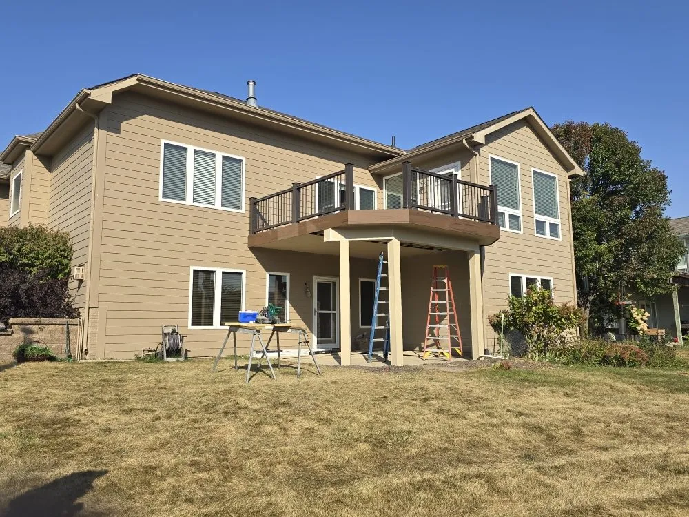 Professional outdoor landscaping in Des Moines, IA - Complete Homecare Solutions