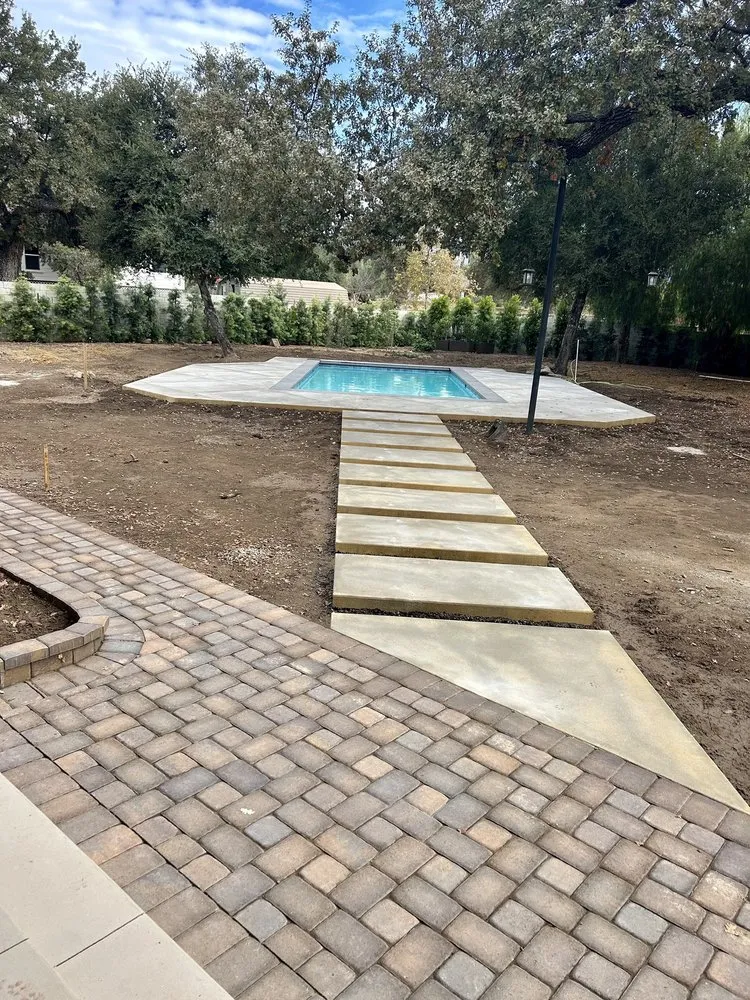 Affordable outdoor landscaping for year-round maintenance in Camarillo, CA by Complete Landscape