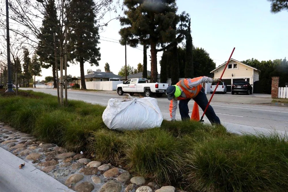 Trusted lawn care service in Whittier, CA - Complete Landscape Care