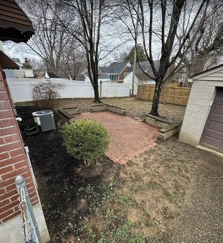 Trusted yard maintenance with custom design across Louisville, KY - Complete Landscape Lawncare