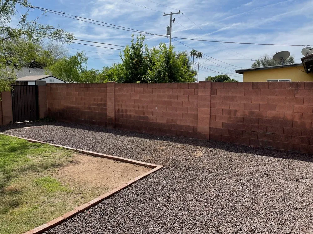 Expert yard maintenance with custom design in Phoenix, AZ by Complete Landscape Management