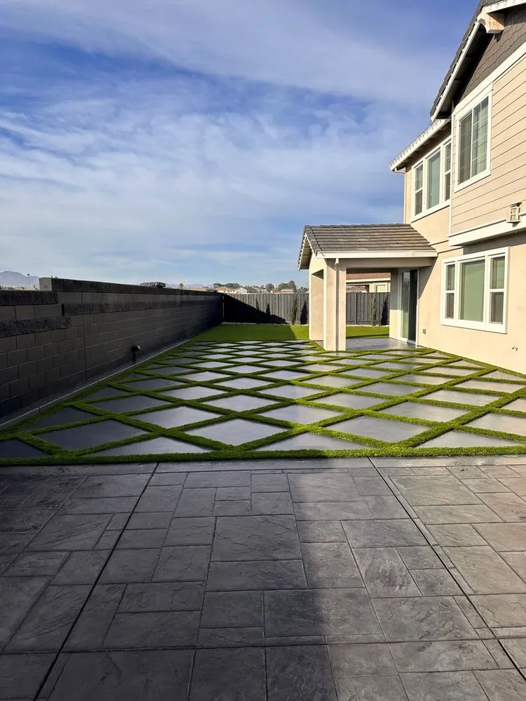 Affordable lawn care service in Oakley, CA - Complete Landscape