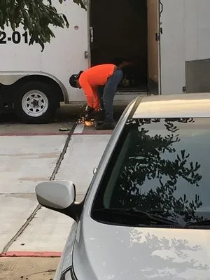 Complete Landscapes Logo