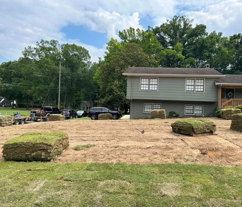 Custom lawn mowing service in Madison, AL - Complete Landscaping