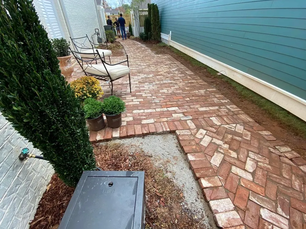 Expert garden landscaping in Madison, AL - Complete Landscaping