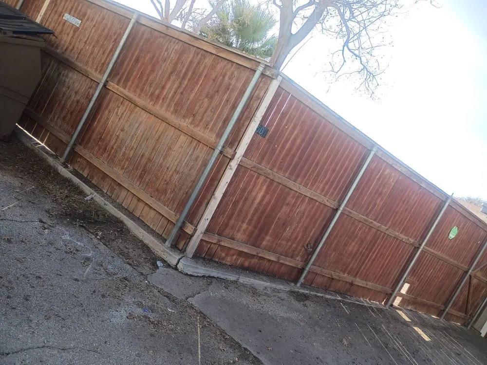 Professional residential landscaping for year-round maintenance across Midland, TX - Complete Landscaping