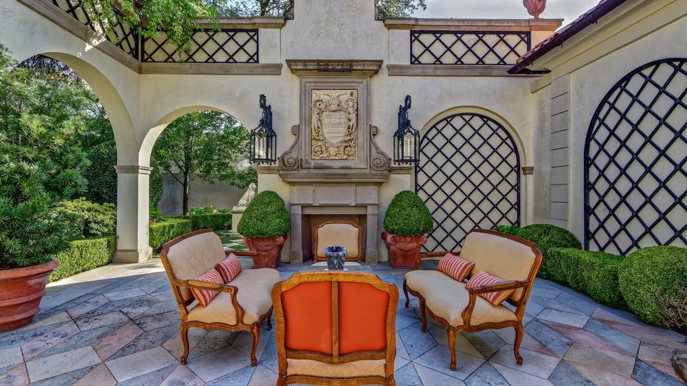 Reliable outdoor landscaping in Dallas, TX - Complete Landsculpture