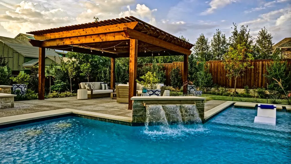 Professional landscaping services near you across Dallas, TX - Complete Landsculpture