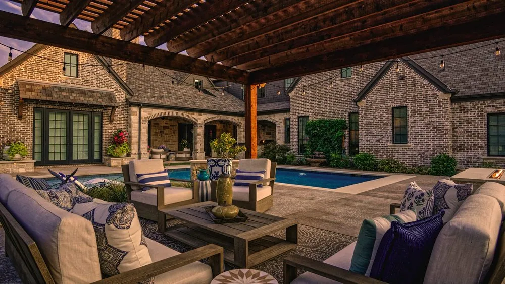 Custom yard cleanup service in Oklahoma City, OK by Complete Landsculpture