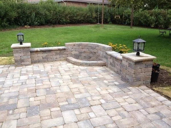 Expert yard cleanup service experts serving Palatine, IL - Complete Lawn And Snow Services