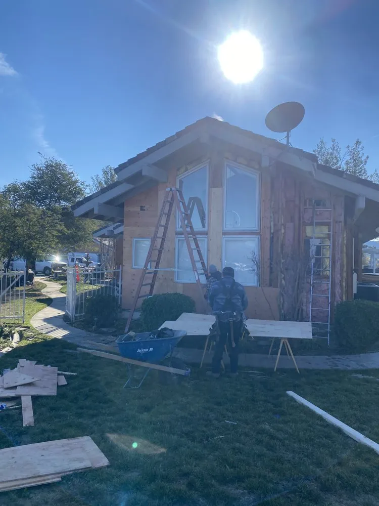 Affordable garden landscaping with custom design across Simi Valley, CA - Complete Leif Construction