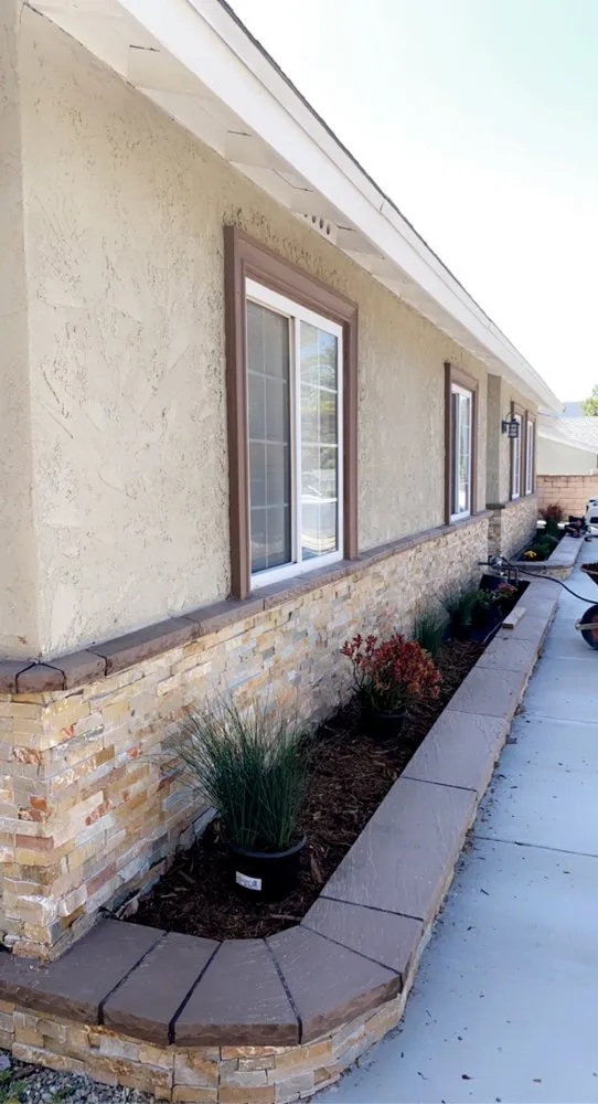 Top-rated yard cleanup service for beautiful yards in Simi Valley, CA by Complete Leif Construction