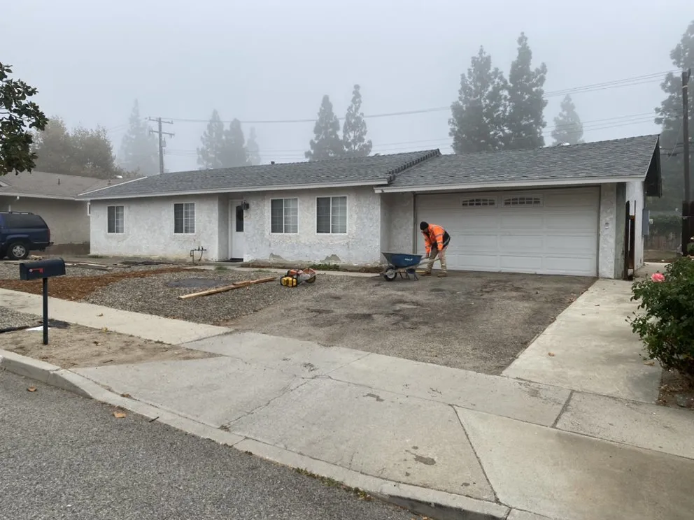 Custom residential landscaping experts serving Simi Valley, CA - Complete Leif Construction