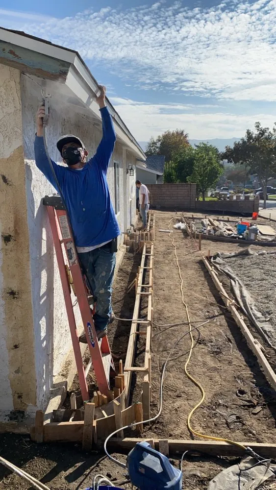 Expert landscaping services in Simi Valley, CA - Complete Leif Construction