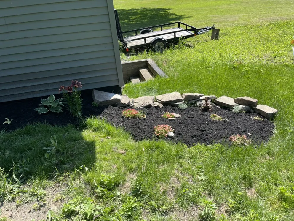 Top-rated yard maintenance in Adams, NY by Complete Property Maintenance