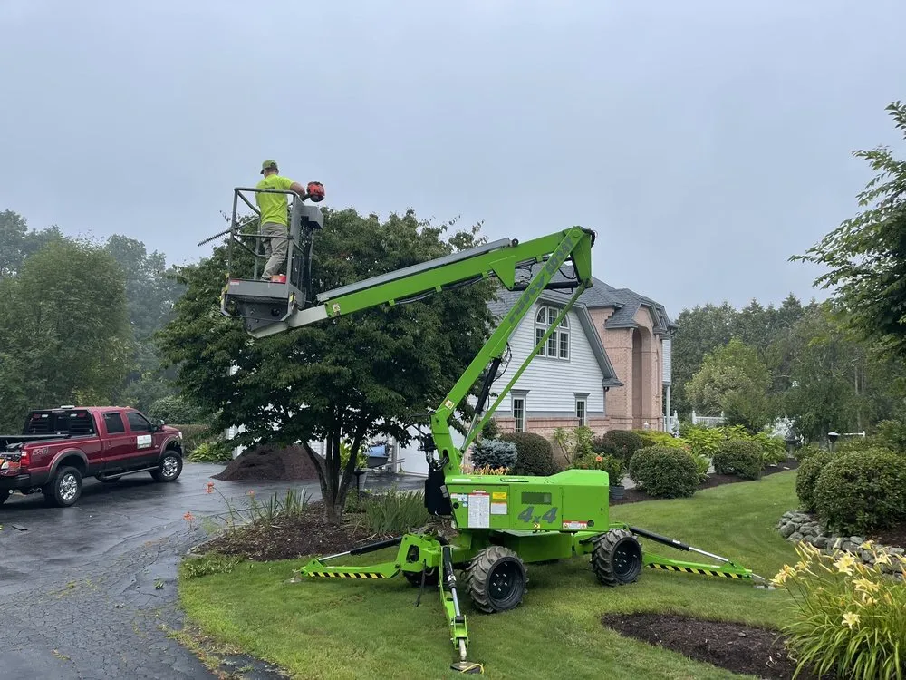 Local garden landscaping in New Hartford, CT by Complete Property Service